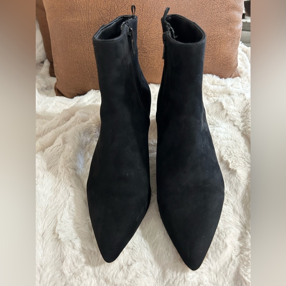 H&M black boots size 7